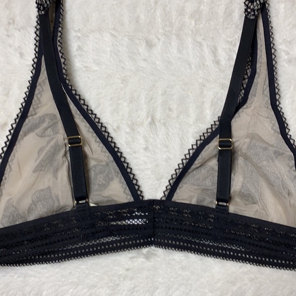 Free People Alia Black & Cream Bralette Medium NWT - Picture 6 of 10